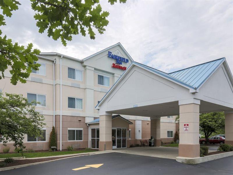 Wingate By Wyndham Uniontown Hotel Buitenkant foto
