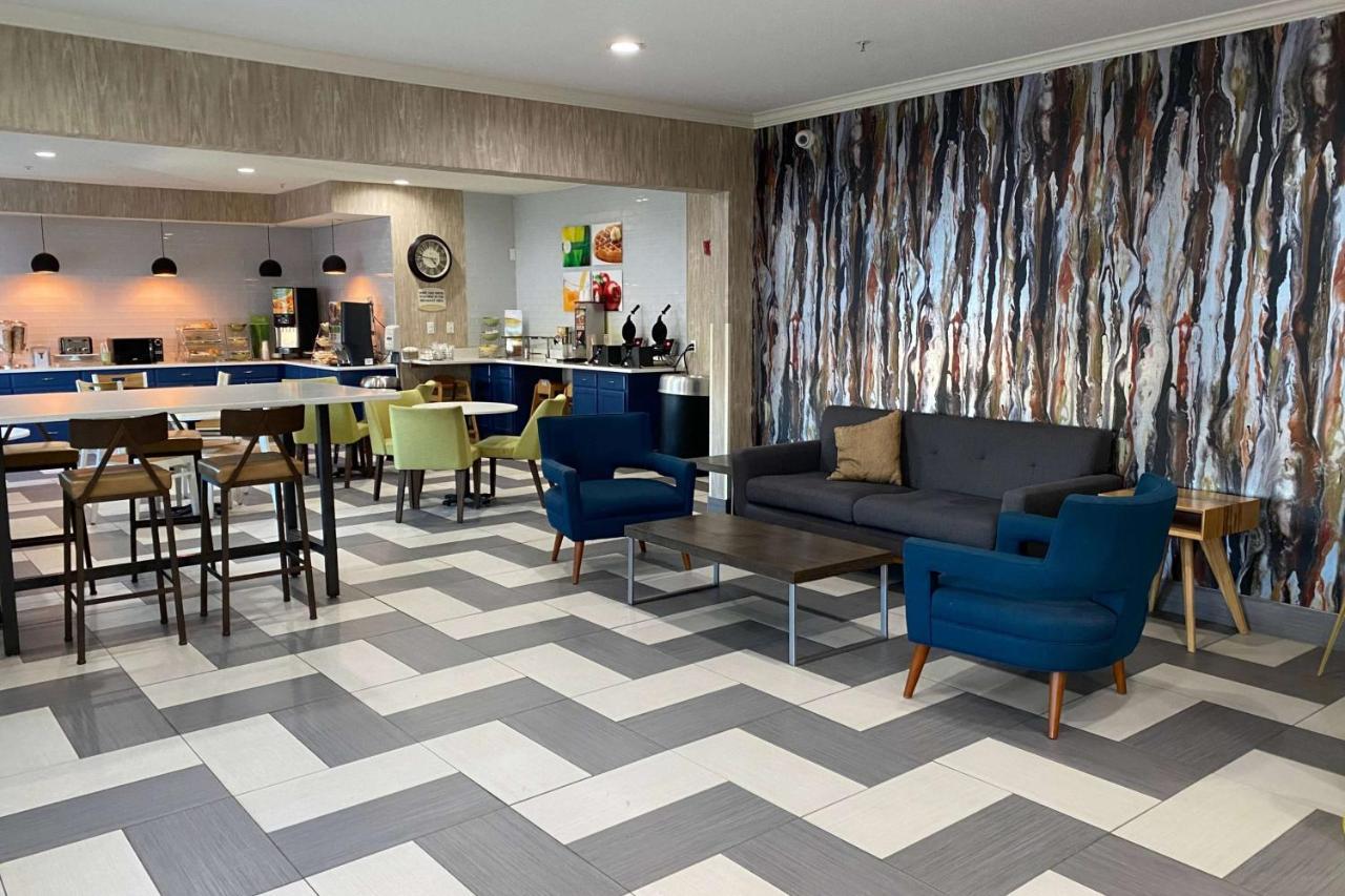 Wingate By Wyndham Uniontown Hotel Buitenkant foto