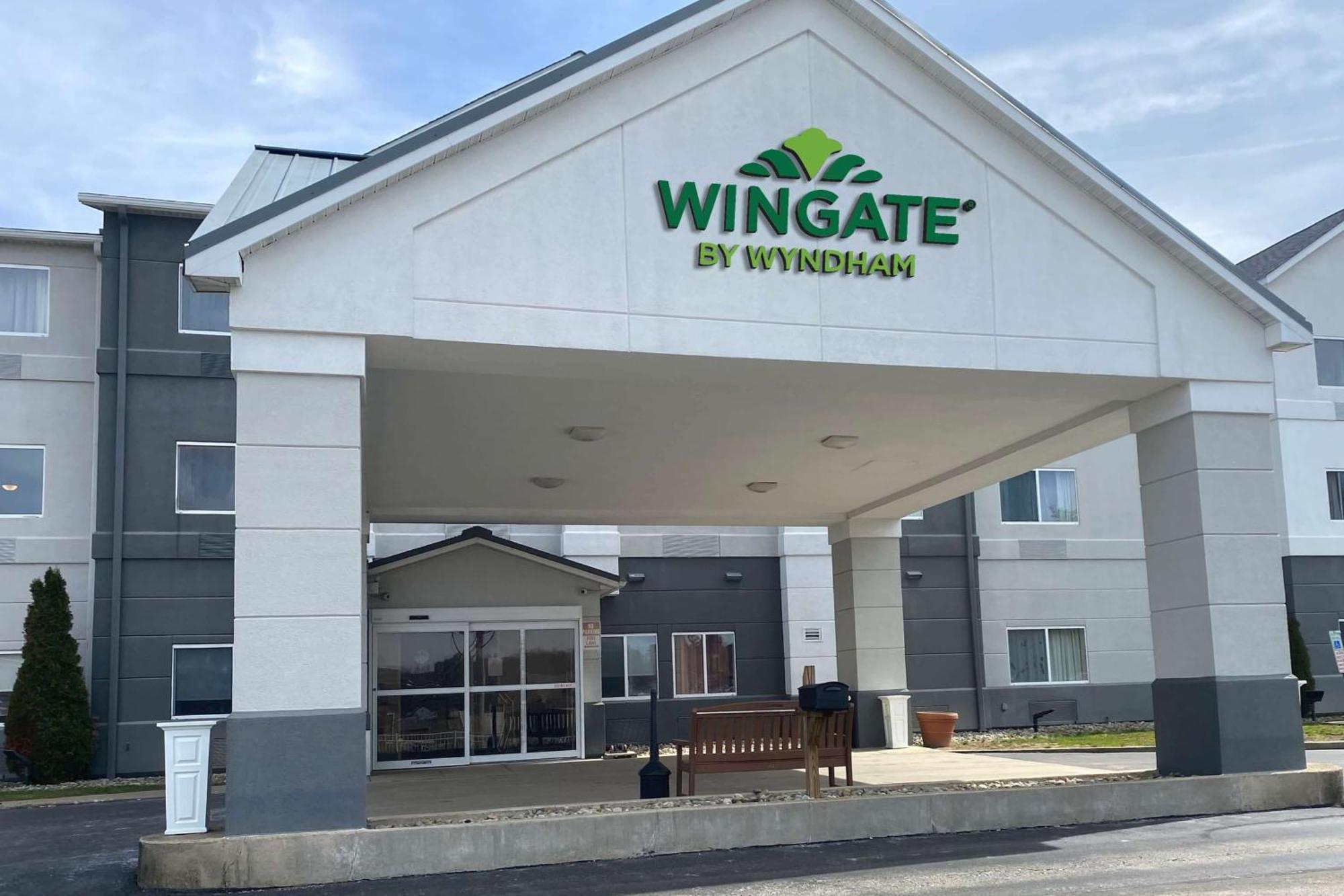 Wingate By Wyndham Uniontown Hotel Buitenkant foto