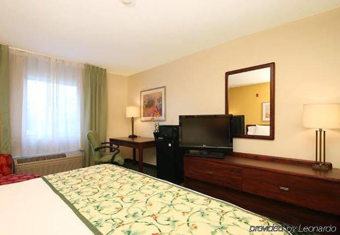 Wingate By Wyndham Uniontown Hotel Buitenkant foto